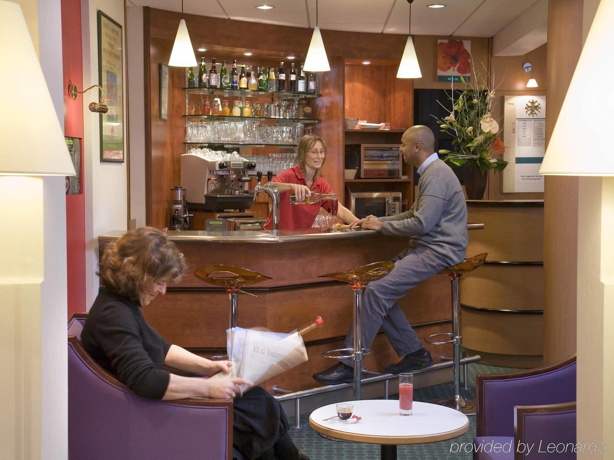 B&B Hotel Toulouse Universite Restoran fotoğraf